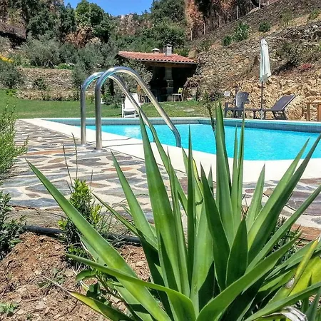 Casas Do Couratao Σπίτι διακοπών Malhadas da Serra